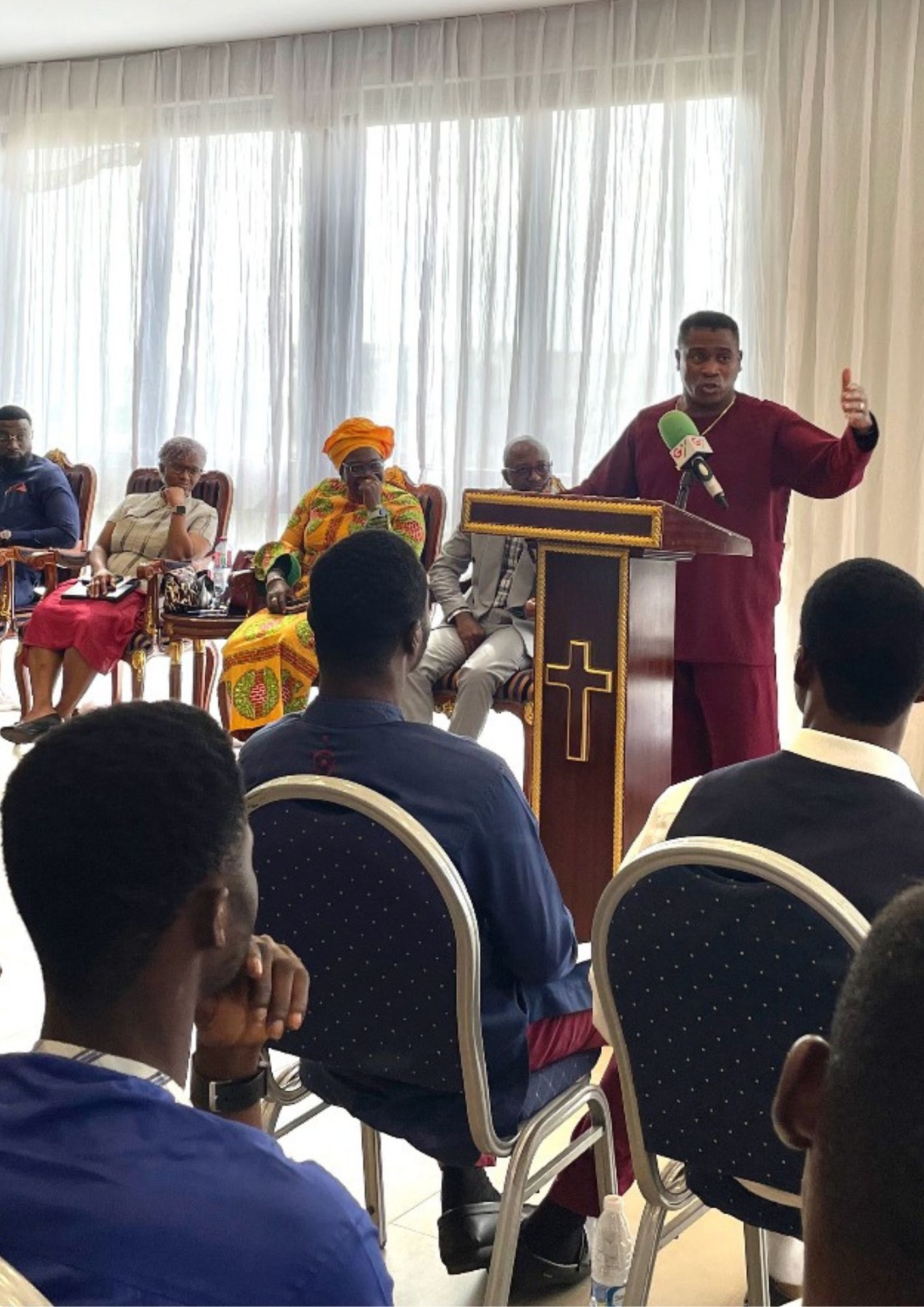 Bishop Garnes ministering to leaders internationally